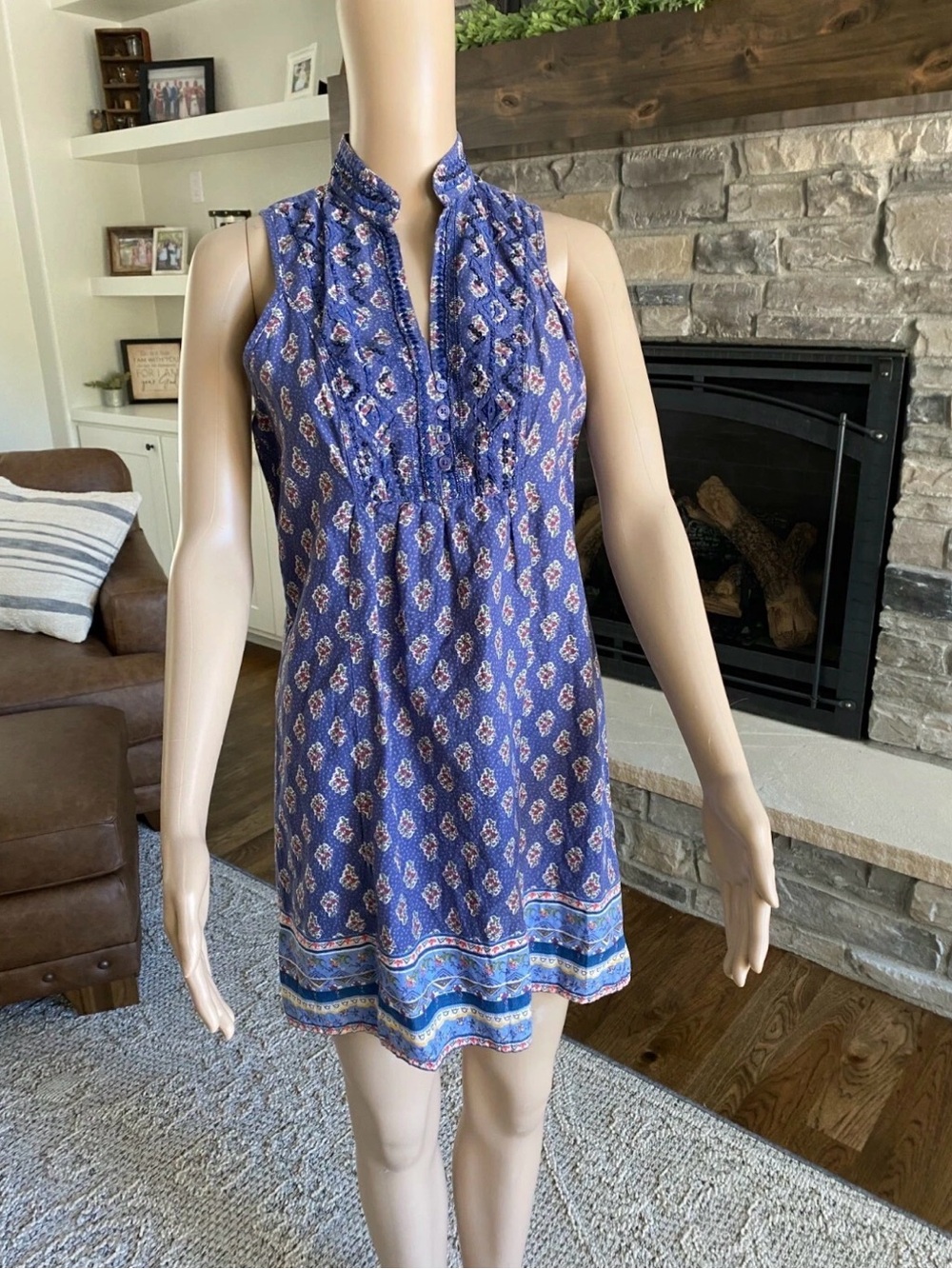 Joe & Elle Floral Blue Sleeveless Dress Size M
